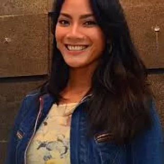 Tara Basro: Clothes, Outfits, Brands, Style and Looks | Spotern