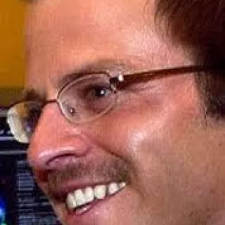 Carmine Giovinazzo