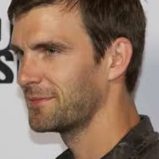 Lucas Bryant: Clothes, Outfits, Brands, Style and Looks | Spotern