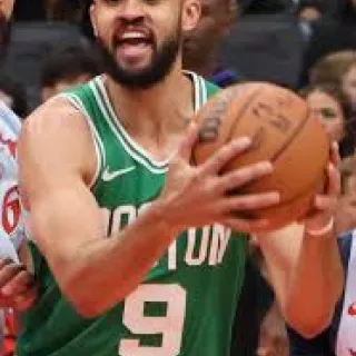 Derrick White
