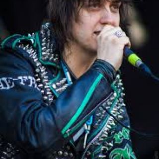 Julian Casablancas: Clothes, Outfits, Brands, Style and Looks | Spotern