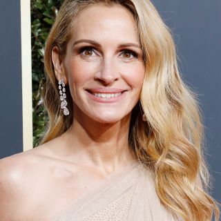 Julia Robert: Clothes, Outfits, Brands, Style and Looks | Spotern