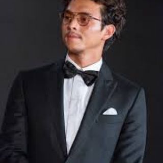 Le pull de Toshi (Shinnosuke Mitsushima) dans The Naked Director | Spotern