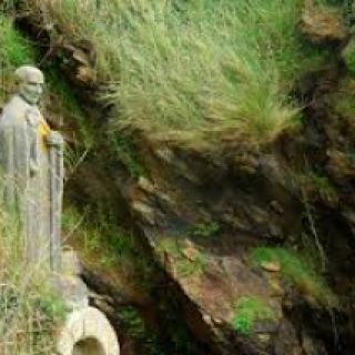 Gildas Clothes, Outfits, Brands, Style and Looks Spotern