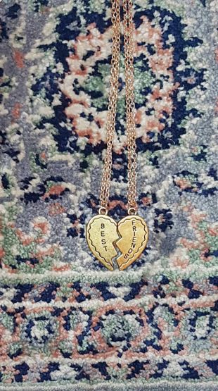 Necklace Heart Best Friends Twin Peaks Prop Replica Laura Palmer/James Hurley Set of 2 Necklaces