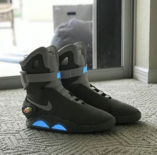 New Edition 2018 Nike Mag "Powerlace" Back to the Future 2 | eBay