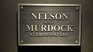 Plaque Nelson & Murdock Cabinet d'avocats