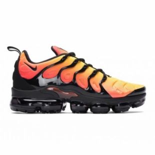 AIR VAPORMAX PLUS ORANGE   LarryDeadstock