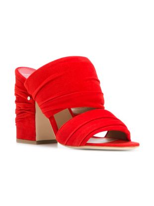 Mules Rouges
