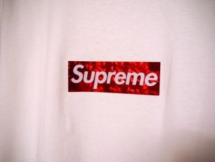 Supreme Hologram Box Logo Size L $290