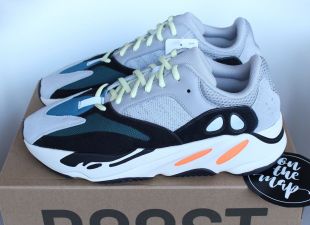 basket adidas yeezy boost 700