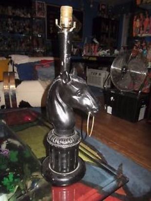 Metal Horse Head Table Lamp