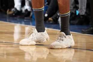 Adidas Yeezy Desert Rat 500 Blush