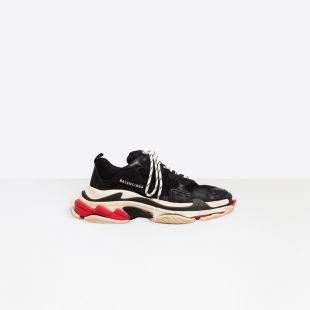 balenciaga triple s rouge