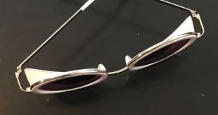 lunette avec caches laterales