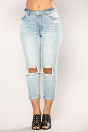 You Make Me Wanna Boyfriend Jeans   Light Blue Wash