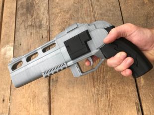 Carbone modifié Takeshi Kovacs pistolet