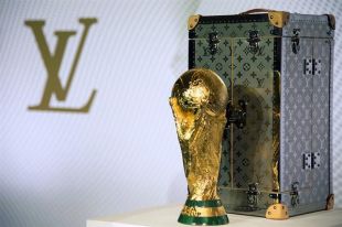 Malle Louis Vuitton pour Coupe du Monde 2018