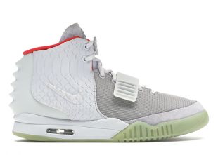 nike air yeezy platinum