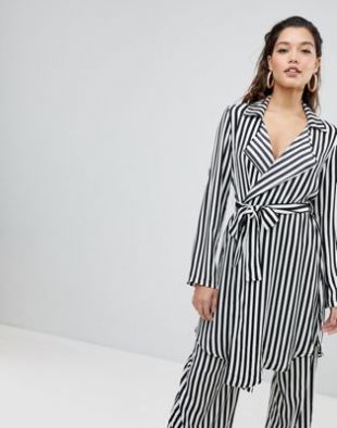 Parallel Lines   Veste décontractée  à rayures avec lien à nouer à la taille, ensemble at asos.com