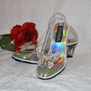 Pantoufles de verre de Cendrillon   chaussures inspiré par le Live Action 2015 Film clair talons avec des détails de papillon   cosplay costume de mariage mariage