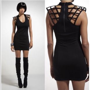 Funktional Cage dress