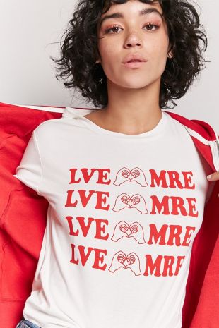 Heart Hands Graphic Tee
