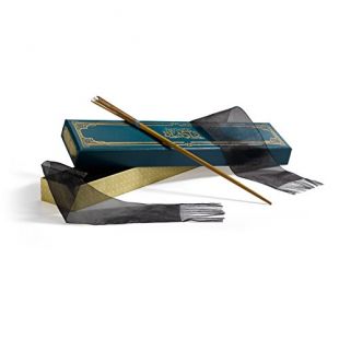 The Noble Collection The Wand of Newt Scamander with Collector's Box