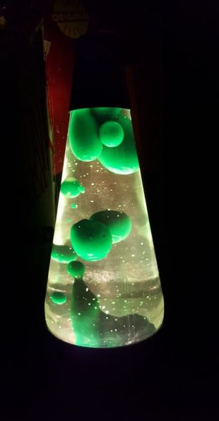 Vintage Original LAVA LITE LAMP *GREEN*