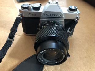 vintage camera 35MM Pentax k1000.