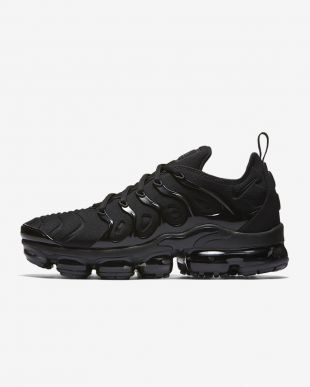 Nike Air Vapormax Plus Triple Black