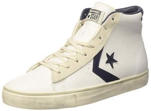 Sneakers Converse vintage of Oliver's (Armie Hammer) in Call Me By ... سبب انتفاخ الوجه