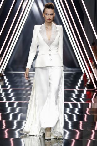 Ralph & Russo Fall 2018 Couture design