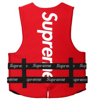 Le gilet de sauvetage Supreme porté par Lil Pump sur son compte Instagram  @lilpump | Spotern