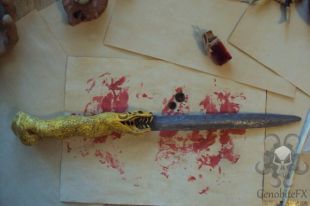 Kandarian dagger (Ash vs Evil Dead knife plastic prop replica demon killing for Halloween, performances, cosplay, etc.)