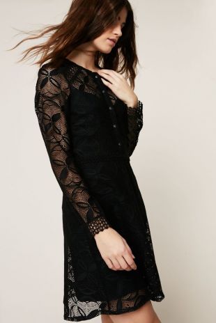 La Petite Française - La Petite Française Robe noire en dentelle et ...