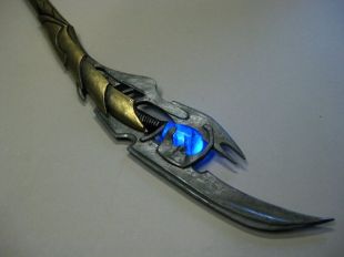 Loki sceptre   Short   personnel   bataille porté   Golden   Glowing Gem   Cosplay   Prop   arme