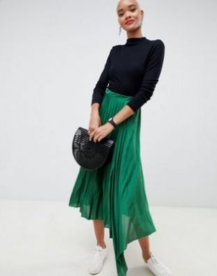 ASOS DESIGN Long skirt wrinkled