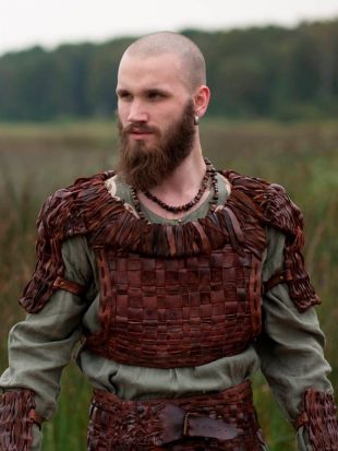 Médiéval en cuir cuirasse tissé avec des épaulettes « Floki » | сostume médiéval | armure en cuir | armure de corps | ensemble d’armure