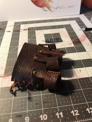 Gant de cuir inspiré Floki