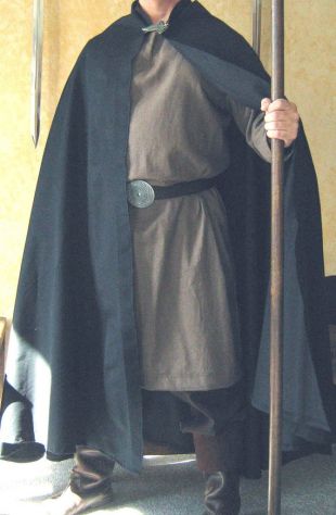 Cape médiévale Viking celtique