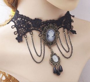 Vintage Goth victorien camée goutte dentelle noire Collier ras de cou