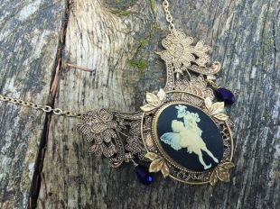 Collier Ras De Cou Victorien Avec Camée Baroque - Bijou Fait Main En Dentelle Et Acier