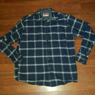 Wrangler mens plaid flannel  shirt size Medium