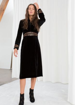 robe en velours & Other Stories