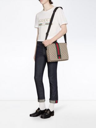 Gucci Sac à Bandoulière Suprême GG   Farfetch