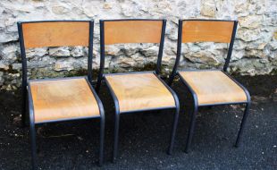 3 chaises d'écolier Mullca. Vintage. Bois et métal.