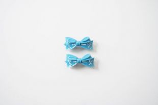 Barrettes pour cheveux des années 1950 en plastique Blue Ribbon Bow
