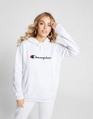 The sweatshirt Champion worn by in her video clip You can bet | Spotern