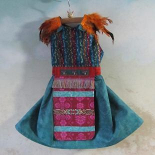 Pirate Costume worn by Tiger Lily (Rooney Mara) as seen in Pan | Spotern